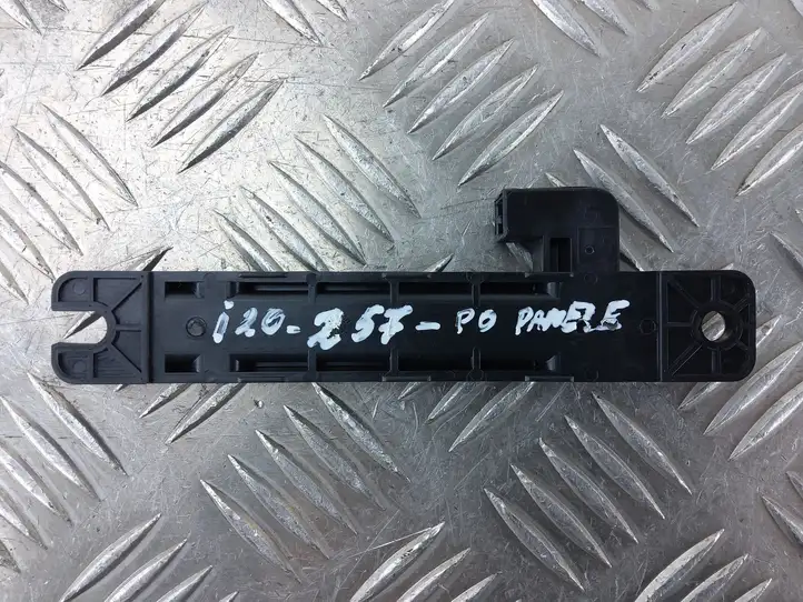 Hyundai i20 (BC3 BI3) (2020 - ) 95460BV200 Антенна системы Keyless — фото 4