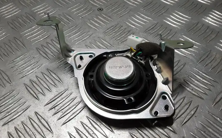 Toyota Land Cruiser (J150) (2009 - ) 8615060220 Динамики задних дверей — фото 4