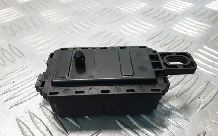 BMW 3 F30 F35 F31 (2012 - 2018) 9319081 Антенна бесключевого доступа — фото 2