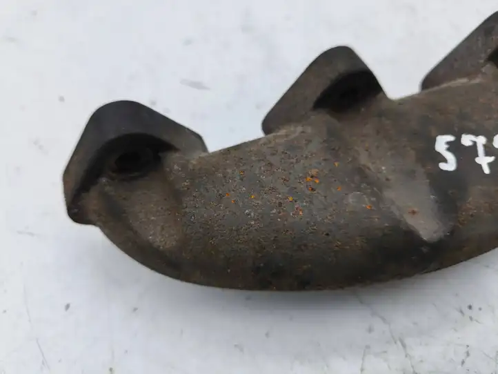 BMW 5 E60 E61 (2004 - 2010)   Выпускной коллектор