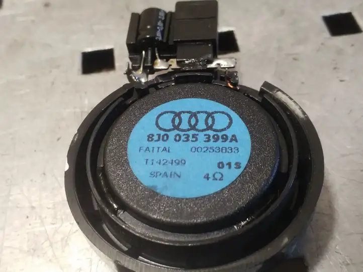 Audi TT TTS Mk2 (2006 - 2010) 8J0035399A Твитер задних дверей — фото 2