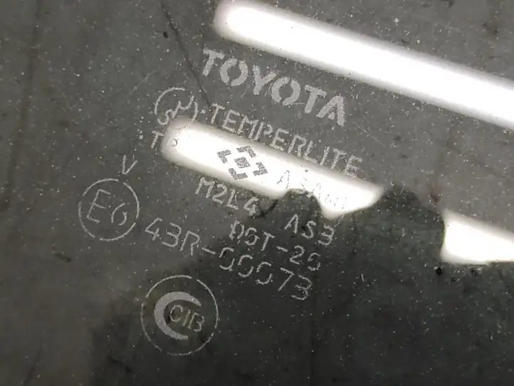 Toyota Previa (XR30, XR40) II (2000 - 2006) 43R00073 Стекло задней двери — фото 4