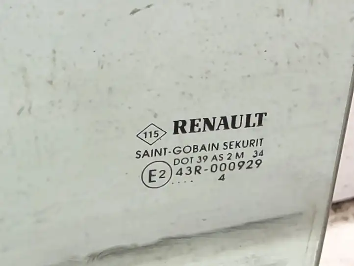 Renault Espace IV (2002 - 2006) 43R000929 Стекло задней двери — фото 4