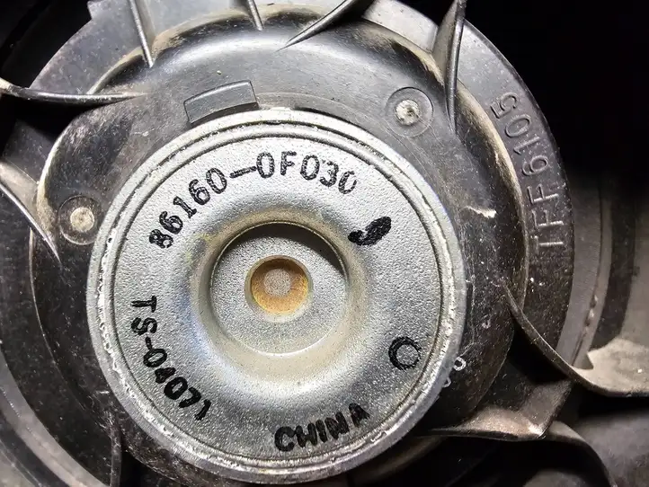 Toyota Corolla Verso AR10 (2004 - 2009) 861600F030 Динамики задних дверей — фото 5