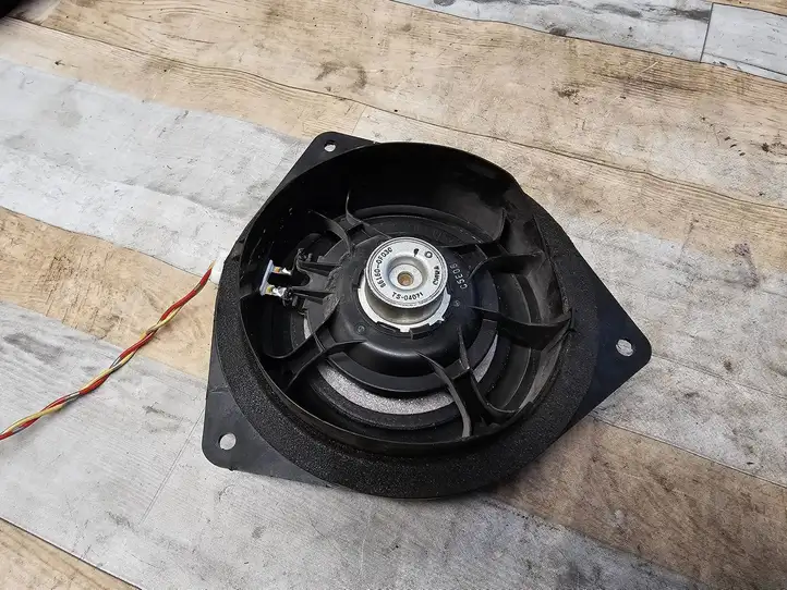 Toyota Corolla Verso AR10 (2004 - 2009) 861600F030 Динамики задних дверей — фото 4