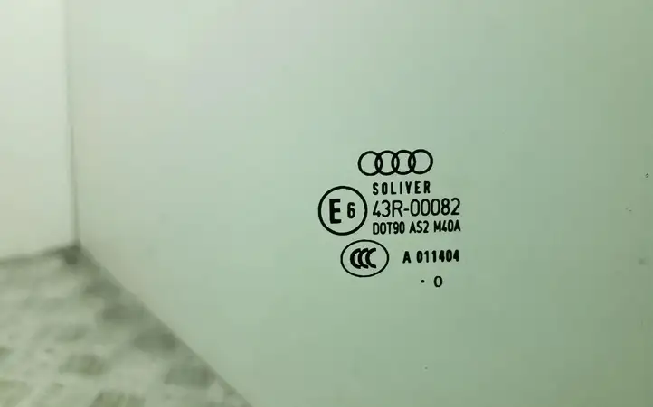 Audi A3/S3 8P (2008 - 2013) Стекло передней двери — фото 3