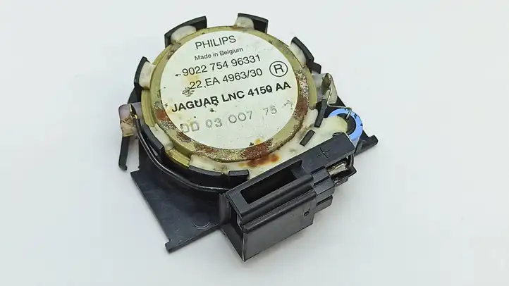 Jaguar XJ X308 (1998 - 2002) LNC4150AA Твитер задних дверей — фото 9