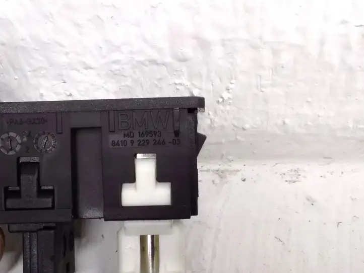 BMW 4 F32 F33 (2013 - 2017) 9229246 AUX разъем — фото 4