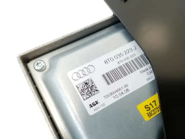 Audi A5 8T 8F (2007 - 2011) 8T0035223J Усилитель звука — фото 3