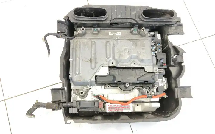 Honda Insight (2009 - 2011) 1B000RBJJ53 Аккумулятор гибридного / электрического автомобиля — фото 1