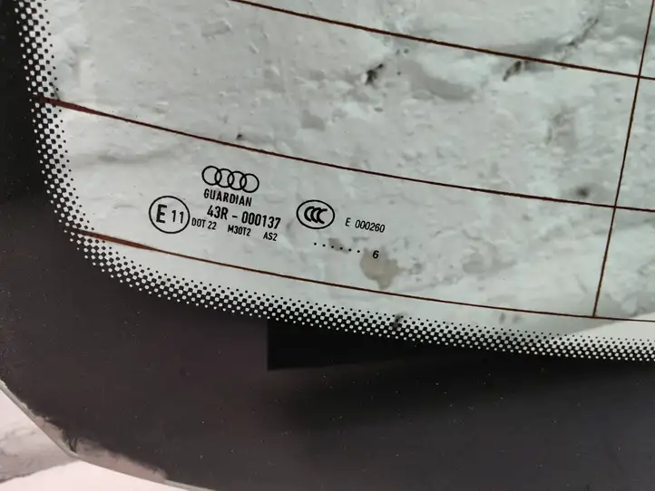 Audi A4 S4 B9 (2015 - 2019) Заднее стекло — фото 4