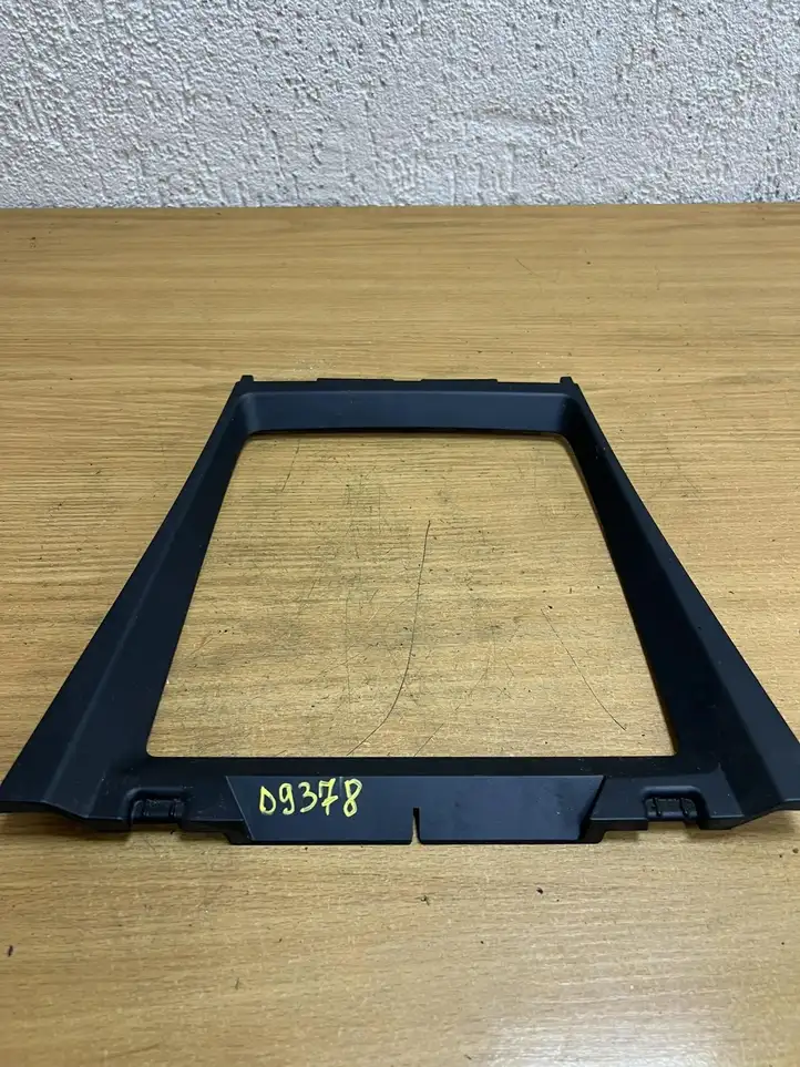 BMW X5 E70 (2006 - 2013)  51166956756 Другая внешняя деталь