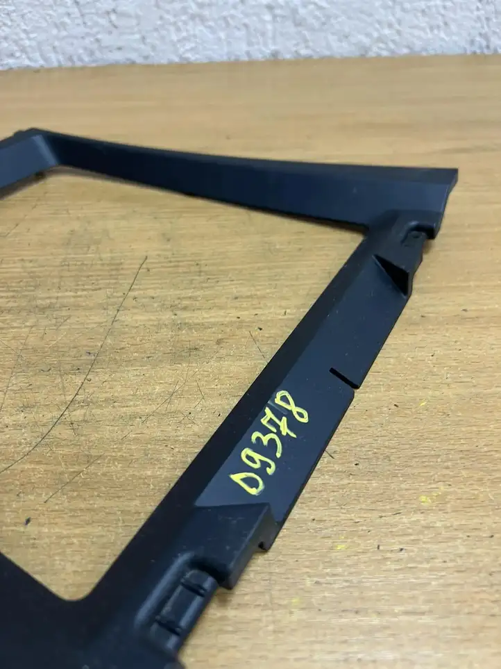 BMW X5 E70 (2006 - 2013)  51166956756 Другая внешняя деталь