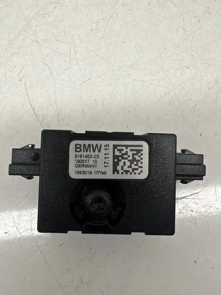 BMW 1 F20 F21 (2011 - 2019)  9181453 Фильтр антенны