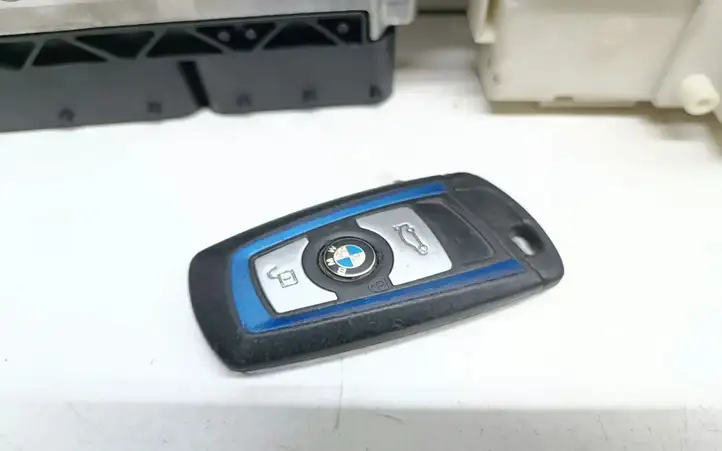 BMW 3 F30 F35 F31 (2012 - 2018) 8573257 Комплект системы зажигания — фото 2