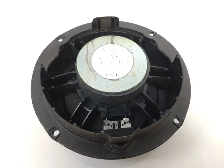 Skoda Fabia Mk3 (NJ) (2015 - 2021)   Громкоговоритель (громкоговорители) высокой частоты в передних дверях