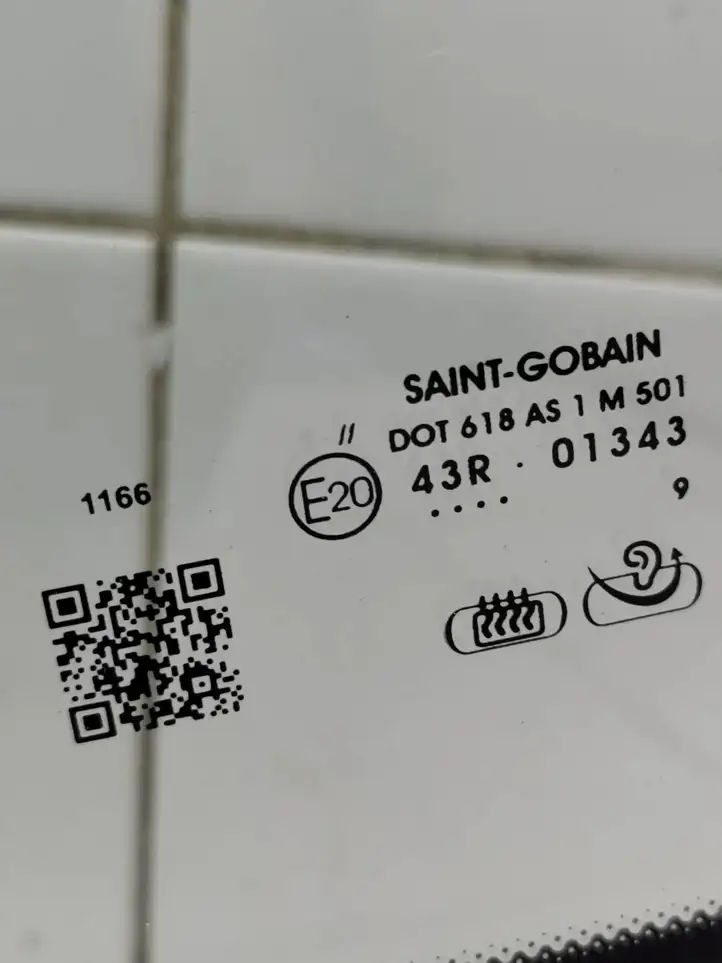 Mercedes-Benz E W212 (2009 - 2016)  43R01343 Переднее стекло