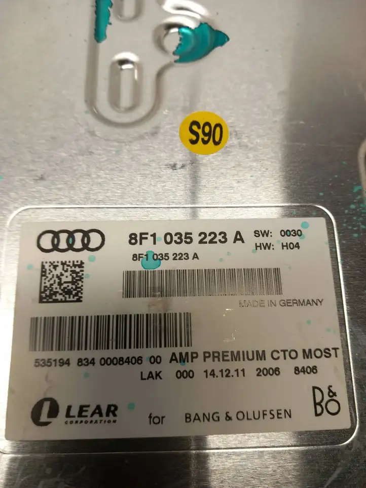 Audi A5 8T 8F (2011 - 2016) 8F1035223A Усилитель звука — фото 3