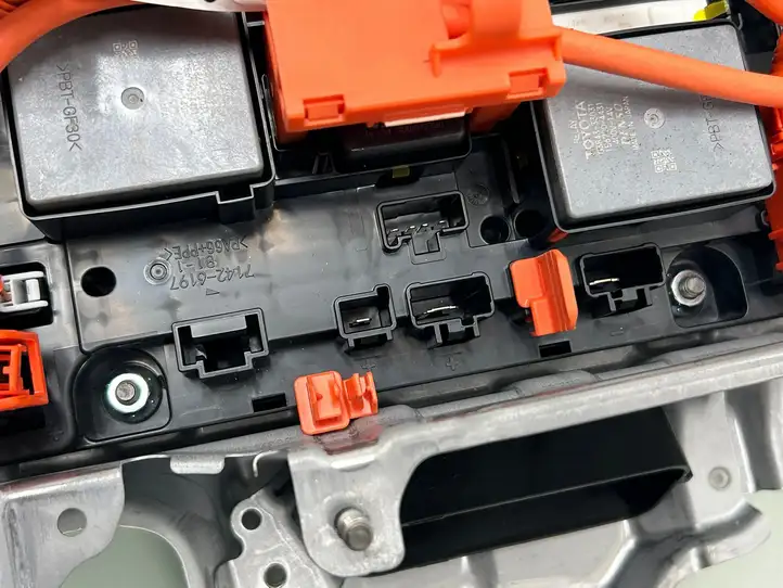 Toyota RAV 4 (XA50) (2018 - ) G928042160 Аккумулятор гибридного / электрического автомобиля — фото 6
