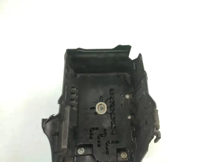 Volvo V70 (2007 - 2013) 31294078 Ящик аккумулятора — фото 2
