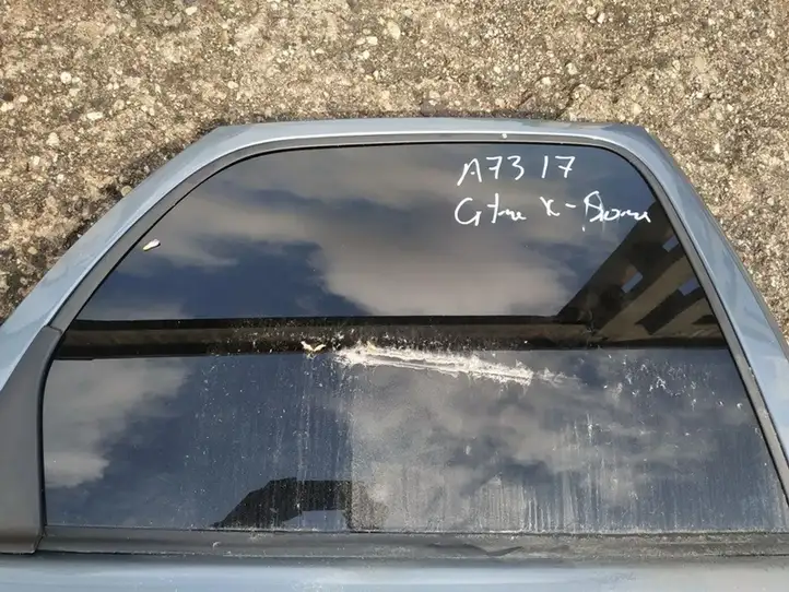 Citroen Xsara Picasso (1999 - 2012) Стекло задней двери — фото 1