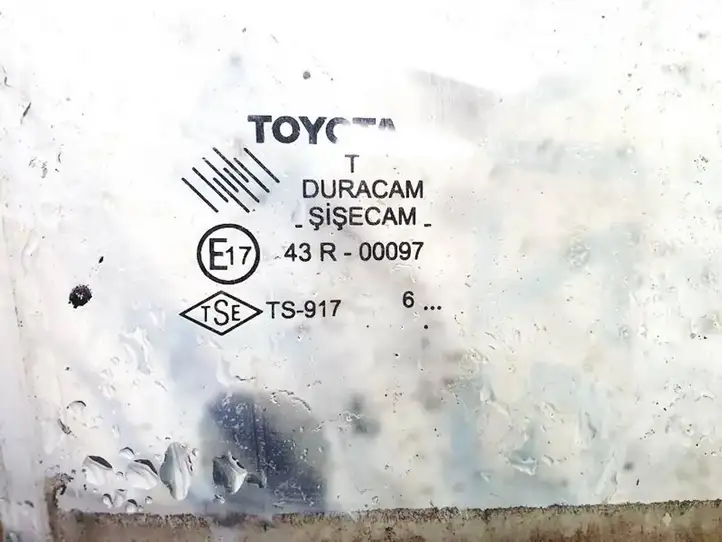 Toyota Corolla Verso AR10 (2004 - 2009) Стекло задней двери — фото 3
