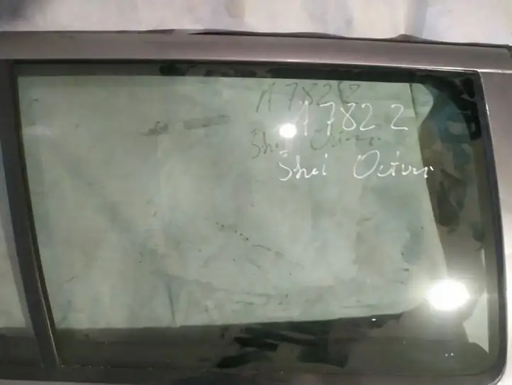 Skoda Octavia Mk2 (1Z) (2004 - 2013) Стекло задней двери — фото 2