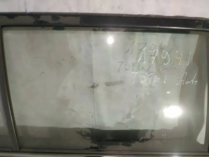 Toyota Avensis T250 (2006 - 2009) Стекло задней двери — фото 2