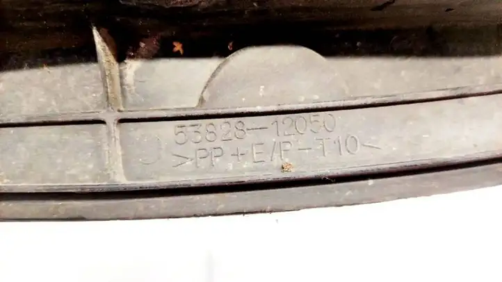 Toyota Corolla E120 E130 (2000 - 2004) 5382812050 Прочие внешние детали — фото 4