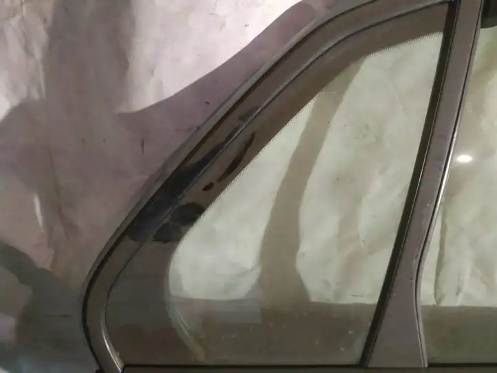 Volkswagen Jetta V (2005 - 2010) Форточка двери — фото 2