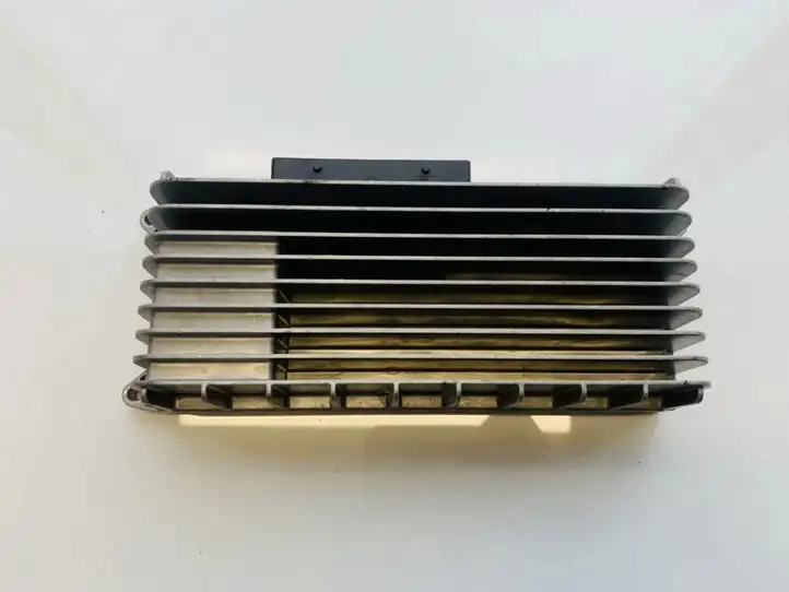 Audi A5 8T 8F (2011 - 2016) 8t0035223 Усилитель звука — фото 1