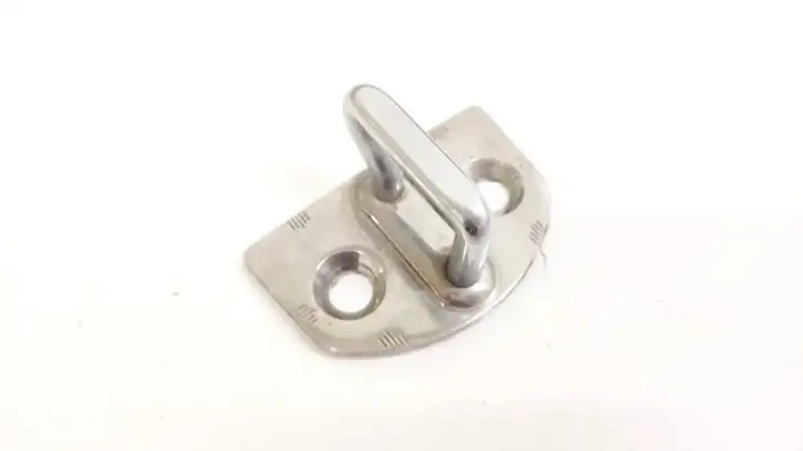 Skoda Octavia Mk2 (1Z) (2004 - 2013)  1U0837033 Другая внешняя деталь