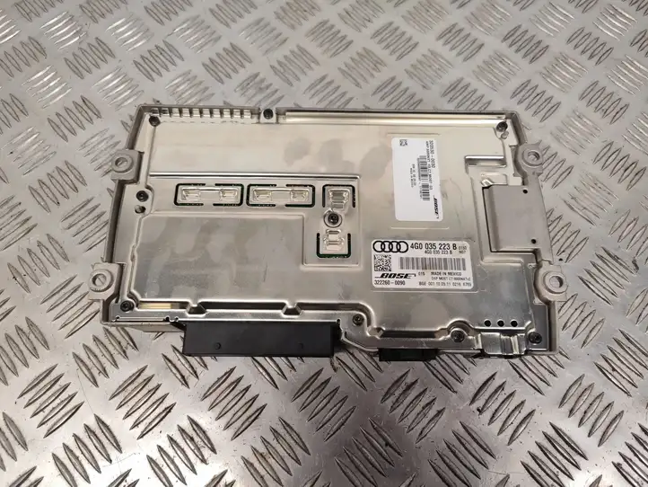 Audi A7 S7 4G (2010 - 2014) 4G0035223B Усилитель звука — фото 4