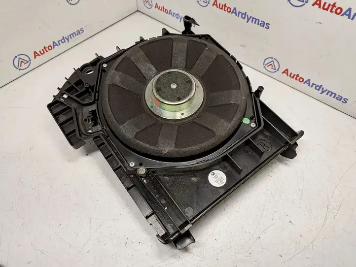 BMW 5 F10 F11 (2009 - 2016)  9144203 Громкоговоритель низкой частоты