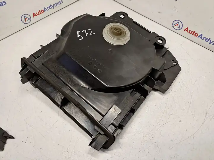 BMW 5 F10 F11 (2009 - 2016)  9144203 Громкоговоритель низкой частоты