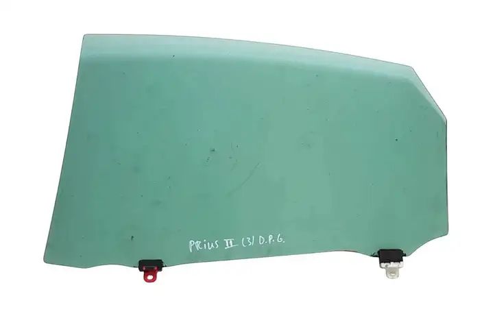Toyota Prius (XW30) (2009 - 2015) 6810347060 Стекло задней двери — фото 2