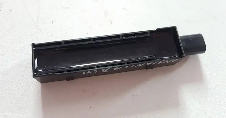 Opel Insignia B (2017 - )  13580789 Антенна бесключевой системы