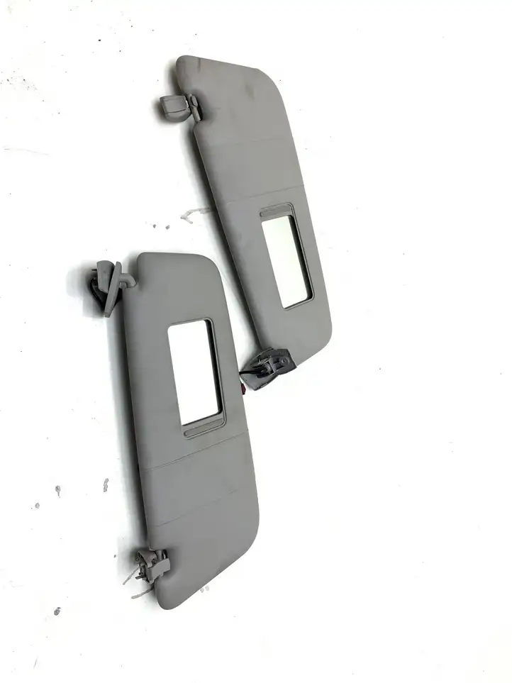 BMW 5 E60 E61 (2004 - 2010) 7066649 Солнцезащитный козырек — фото 5