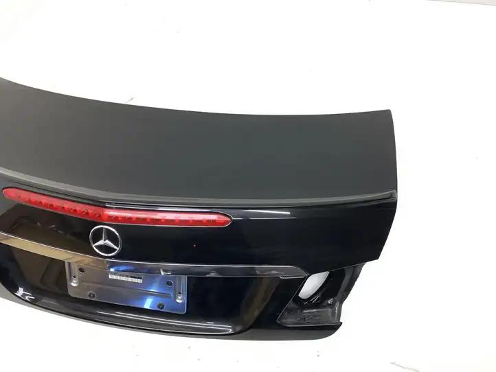 Mercedes-Benz E A207 (2010 - 2017) Крышка багажника — фото 5
