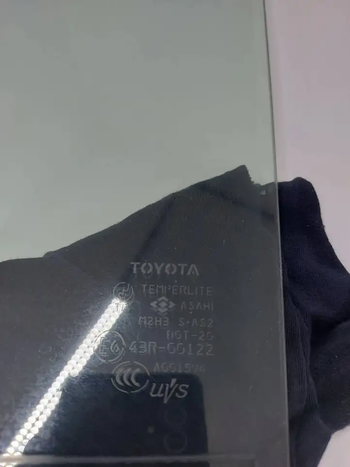 Toyota Land Cruiser (J120) (2002 - 2009) 43R00122 Стекло задней двери — фото 5