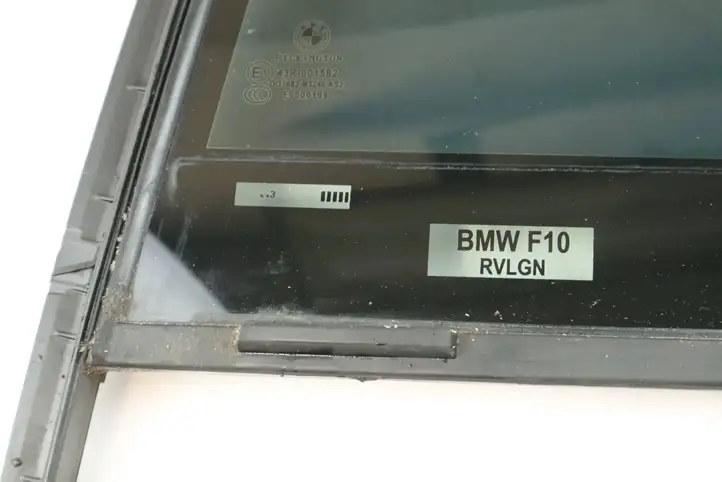 BMW 5 F10 F11 (2009 - 2016) 7311245 Форточка двери — фото 4