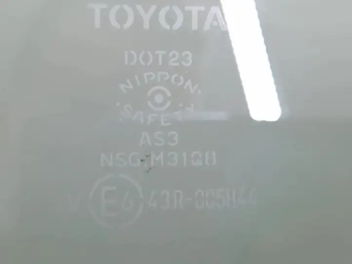Toyota RAV 4 (XA40) (2012 - 2018) 43R005844 Заднее боковое стекло — фото 6
