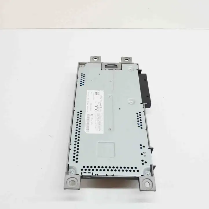 Audi A4 S4 B9 (2015 - 2019) 8W0035223B Усилитель звука — фото 3