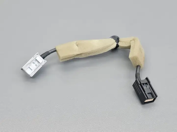 Honda Accord (2008 - 2016) USB разъем — фото 1