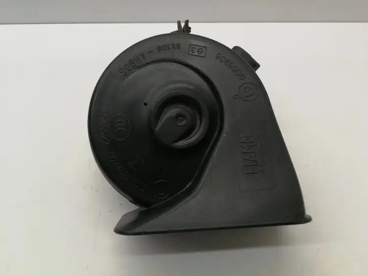 Volkswagen PASSAT B8 (2015 - ) 3Q0951221 Звуковой сигнал — фото 2