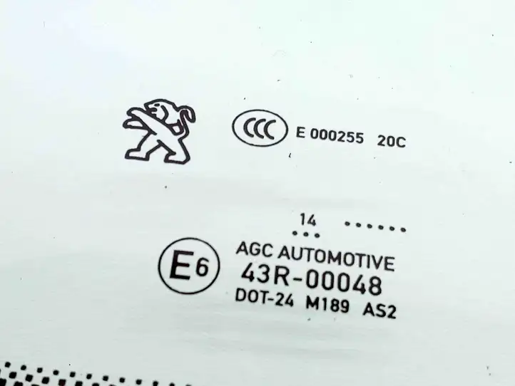 Peugeot 308 (2013 - 2021) 9805551280 Заднее боковое стекло — фото 2