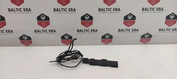 BMW 3 F30 F35 F31 (2012 - 2018) 9220831 Антенна бесключевого доступа — фото 1